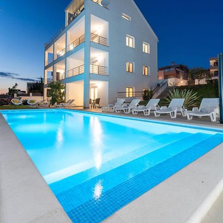 Apartment Deluxe Villa Carlotta Задар Экстерьер фото